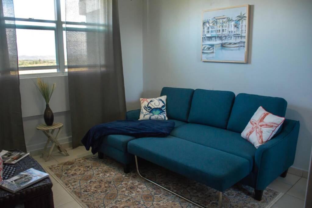 Vistas Apartment @ Puerto Nuevo Beach เบกาบาฆา ภายนอก รูปภาพ